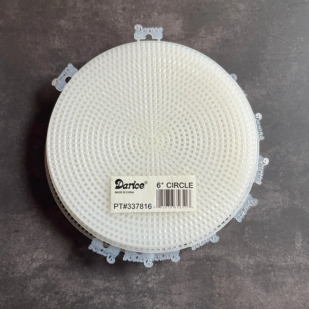 Darice Plastic Canvas 6
